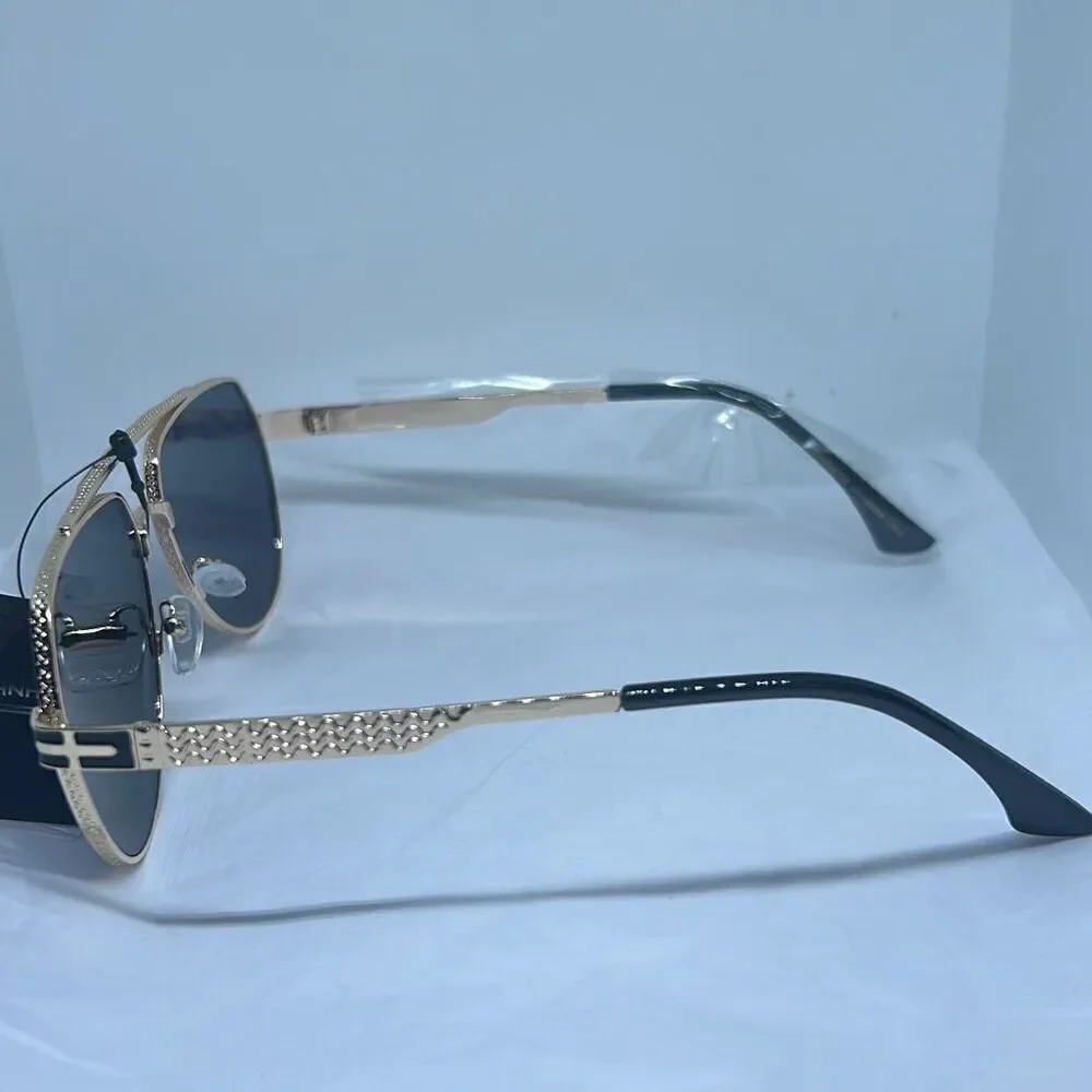 Manhattan Collection Aviator Sunglasses – Maximum UV Protection – Designer Metal